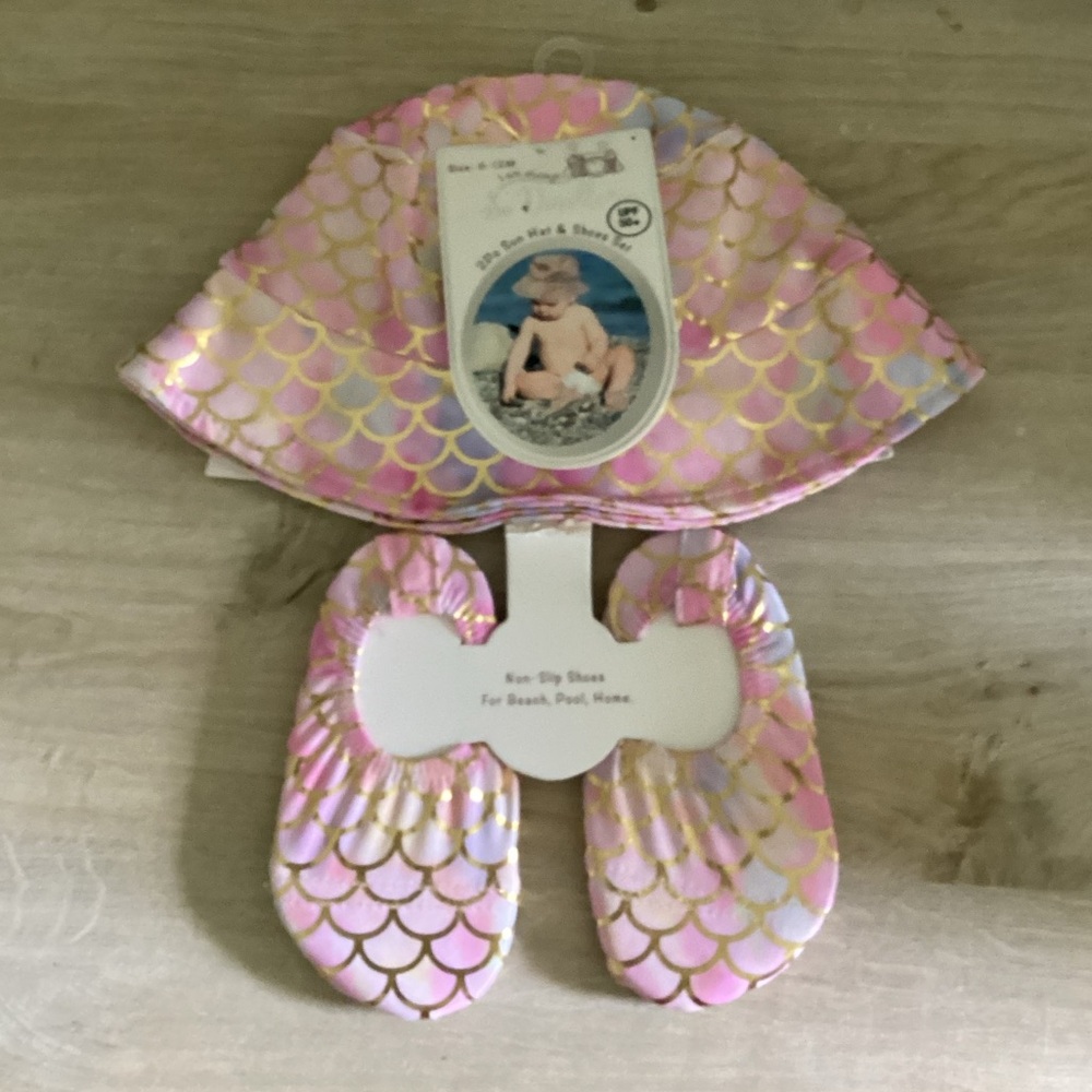 So’Dorable Mermaid Print Sun Hat & Shoes Set NWT